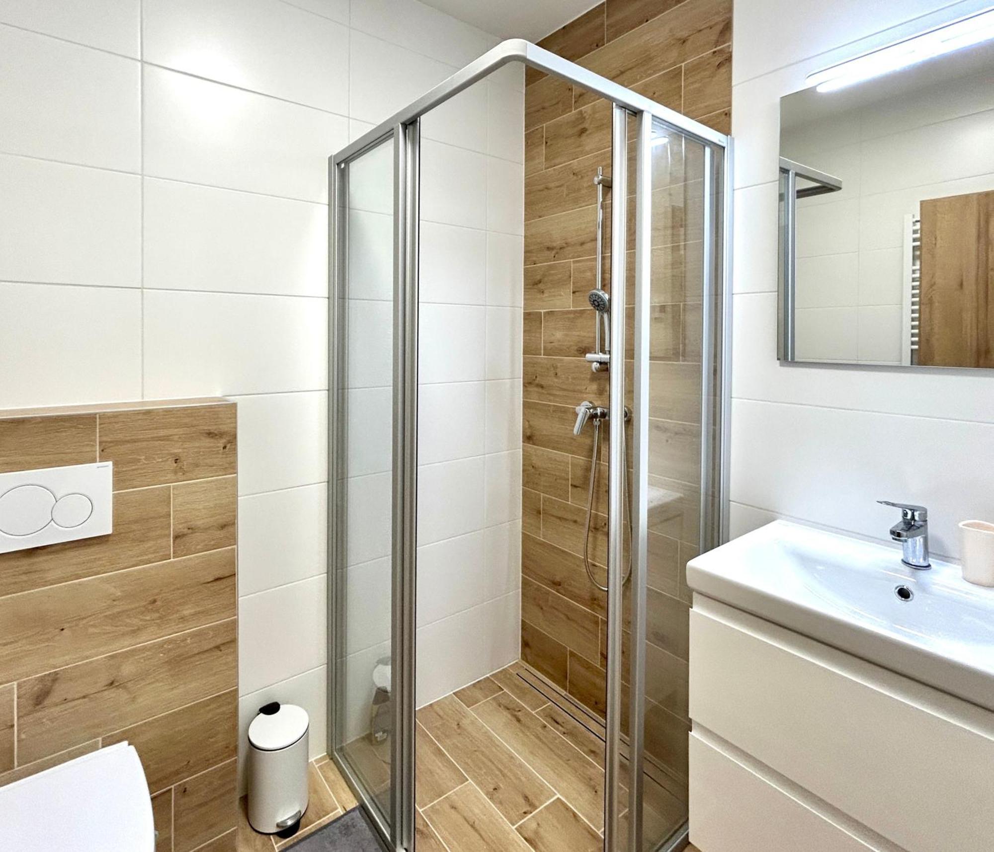 Urso Apartment Lipótszentmiklós Kültér fotó